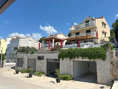 Meerblick Terrasse in Appartements Zora Okrug Kroatien